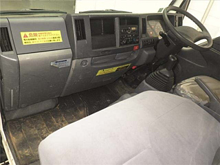 ISUZU ELF 2015