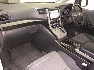 TOYOTA ALPHARD 2013