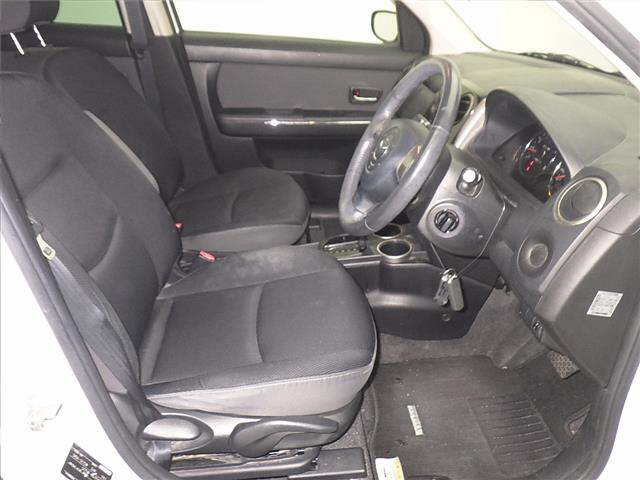 MAZDA VERISA 2013