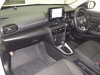TOYOTA YARIS CROSS 2021