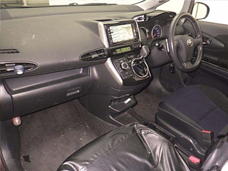 TOYOTA WISH 2012