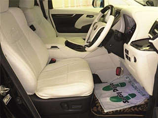 TOYOTA VELLFIRE 2015