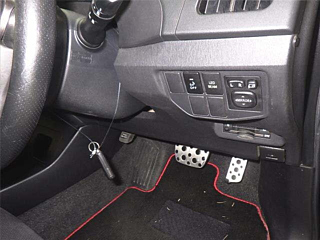 TOYOTA PRIUS 2014