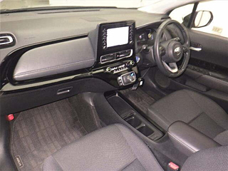 TOYOTA AQUA 2022