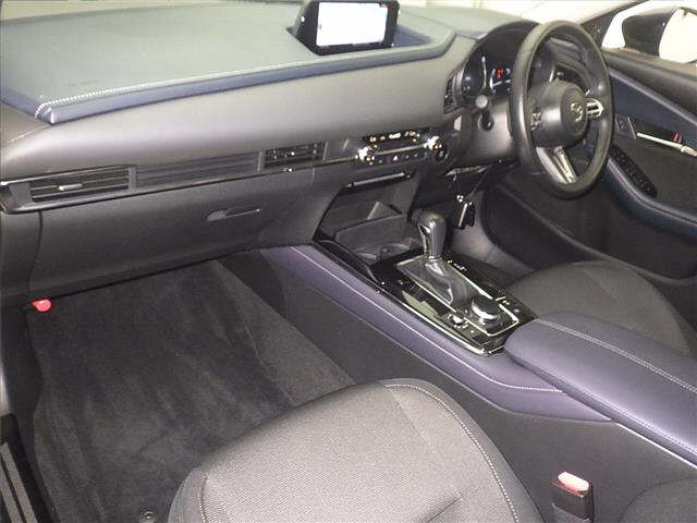 MAZDA CX-30 2020