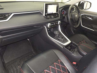 TOYOTA RAV4 2021