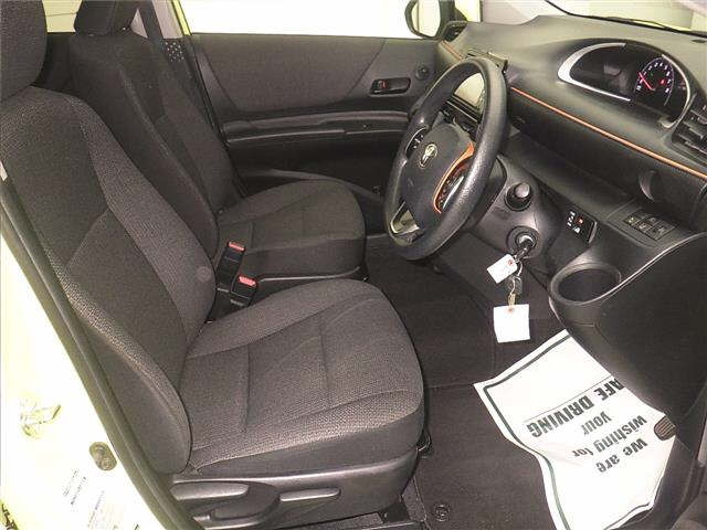 TOYOTA SIENTA 2020