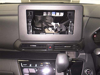 NISSAN ROOX 2021