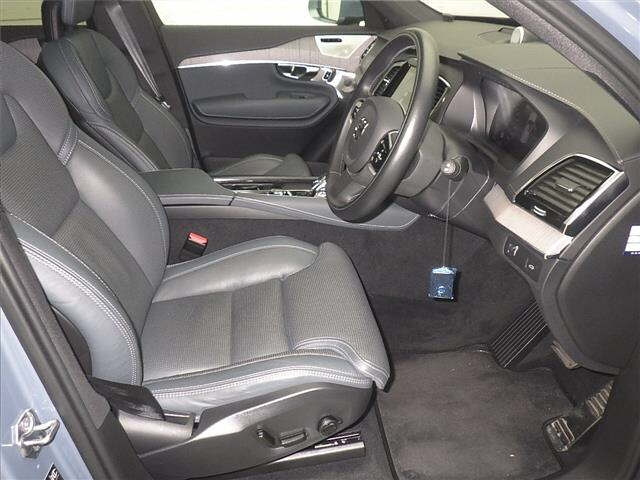 VOLVO XC90 2021