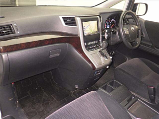 TOYOTA ALPHARD 2012
