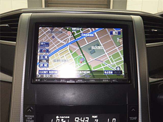 TOYOTA ALPHARD 2012