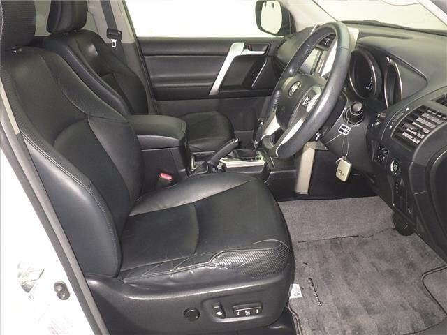TOYOTA LAND CRUISER PRADO 2010