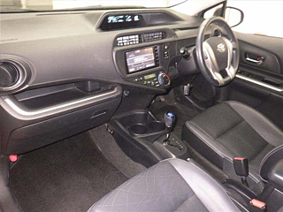 TOYOTA AQUA 2014