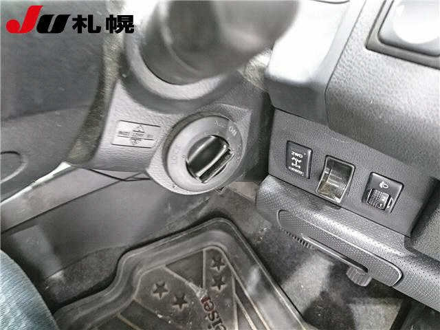 NISSAN WINGROAD 2009