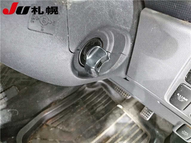 DAIHATSU TANTO 2008