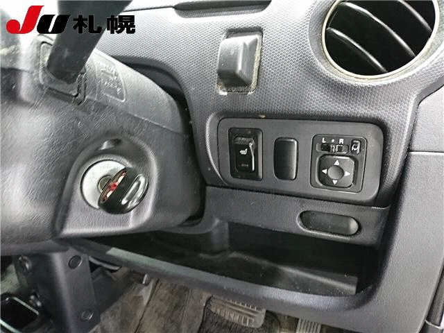 MITSUBISHI EK SPORTS 2010