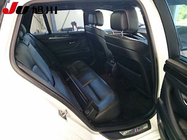 BMW 5 SERIES 2011