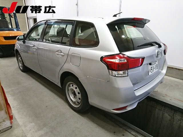 TOYOTA COROLLA FIELDER 2016