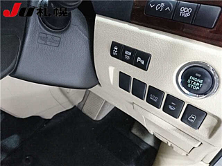 TOYOTA VELLFIRE 2012