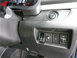 SUZUKI SWIFT 2012