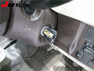 DAIHATSU BOON 2010