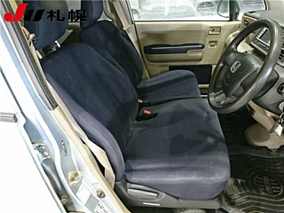 HONDA LIFE 2010