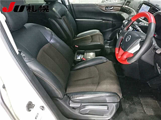NISSAN ELGRAND 2012