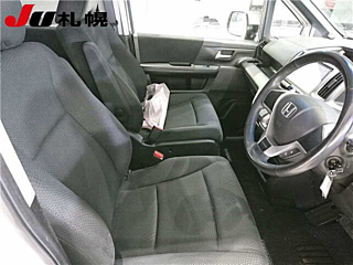 HONDA STEP WAGON 2012