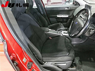 VOLVO V50 2010