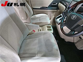 TOYOTA VELLFIRE 2012