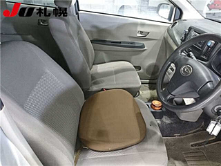 DAIHATSU MIRA E S 2014