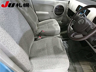 DAIHATSU BOON 2010