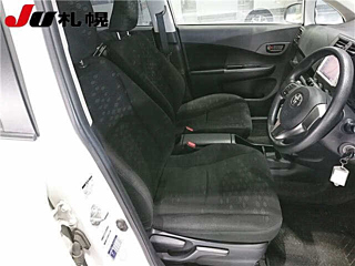 TOYOTA RACTIS 2012