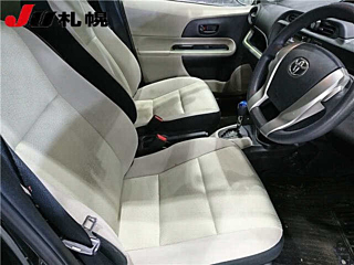 TOYOTA AQUA 2012