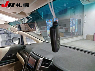 TOYOTA VELLFIRE 2012