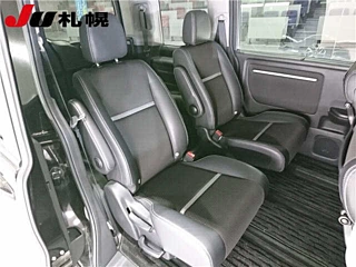 HONDA STEP WAGON 2022
