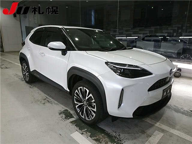 TOYOTA YARIS CROSS 2023