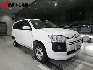 TOYOTA PROBOX 2020