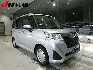 TOYOTA ROOMY 2020
