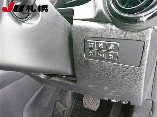MAZDA MAZDA2 2020