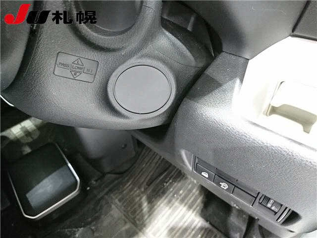 MITSUBISHI DELICA MINI 2025