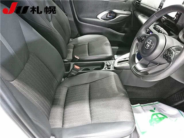 TOYOTA YARIS CROSS 2023
