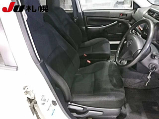 TOYOTA PROBOX 2020