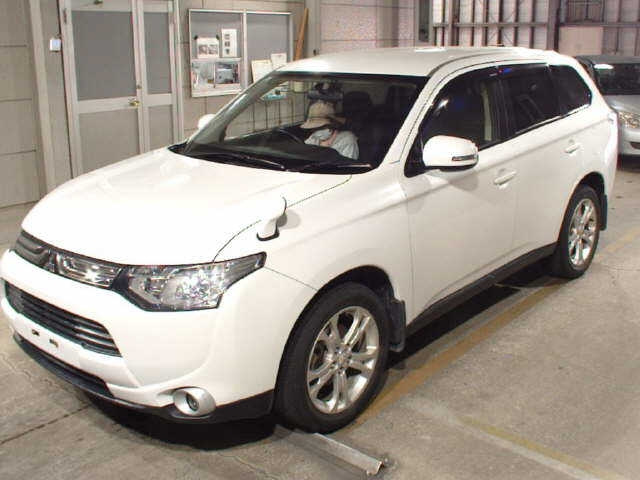 MITSUBISHI OUTLANDER 2012