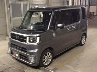 DAIHATSU WAKE 2015