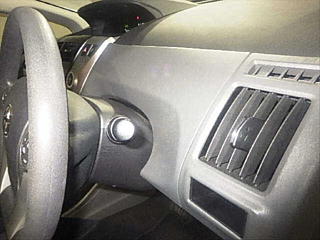 TOYOTA PRIUS ALPHA 2013