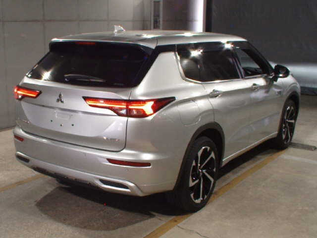 MITSUBISHI OUTLANDER PHEV 2022