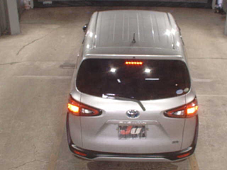 TOYOTA SIENTA 2015