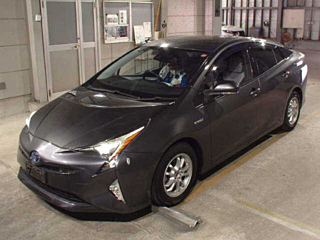TOYOTA PRIUS 2016