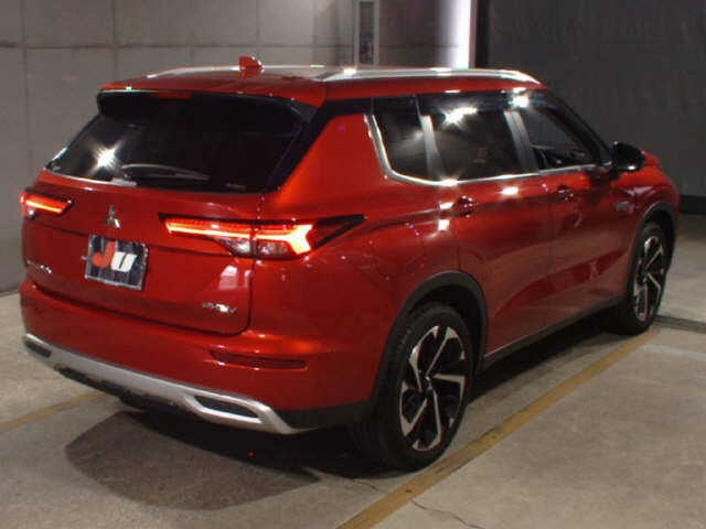 MITSUBISHI OUTLANDER PHEV 2024